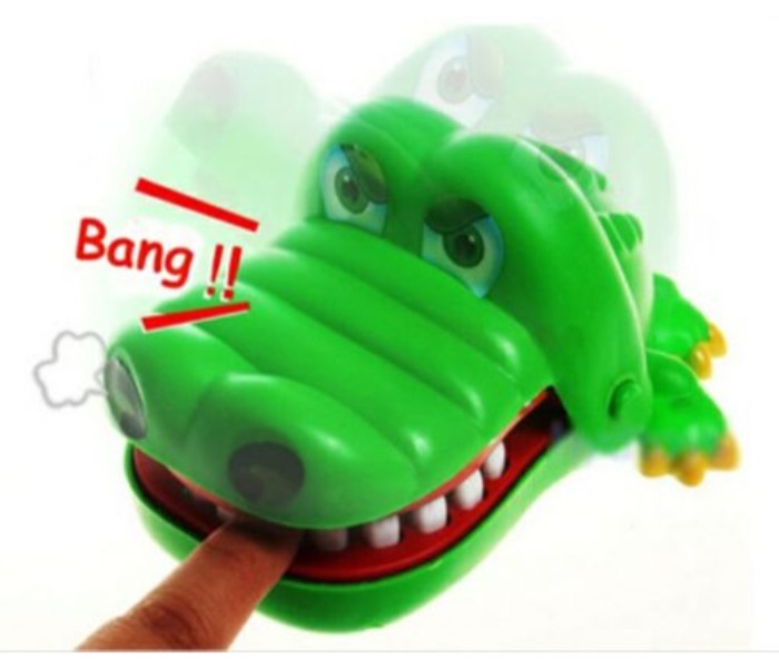 Crocodile Mouth Bite Finger Game for Kids CMBGKG98 Green - Zoom Image 1