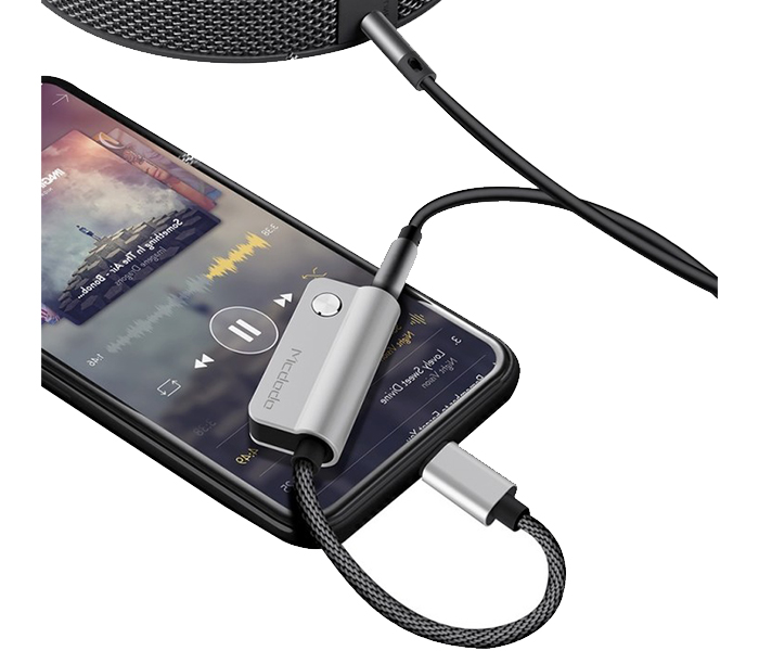 Mcdodo CA-3470 iPhone Lightning to Lightning & Audio 3.5mm Splitter - Silver - Zoom Image 5