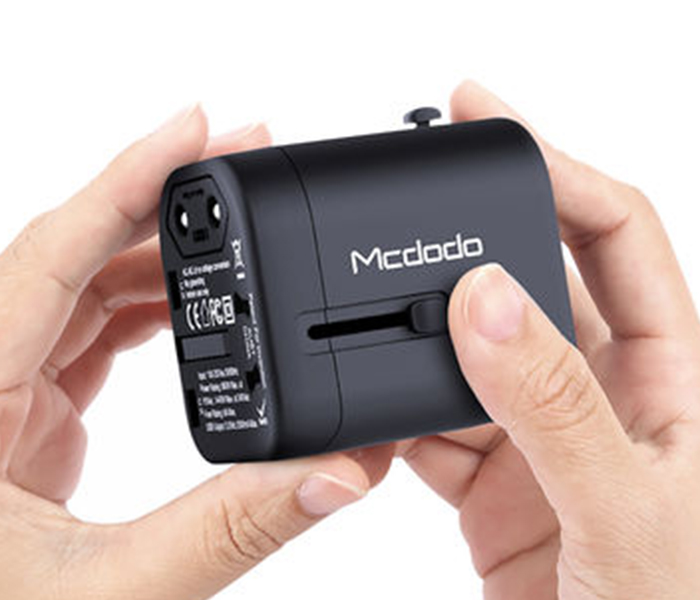 Mcdodo CP-4380 5V 2.4A Universal Travel Charger with Dual USB Ports - Black - Zoom Image 3