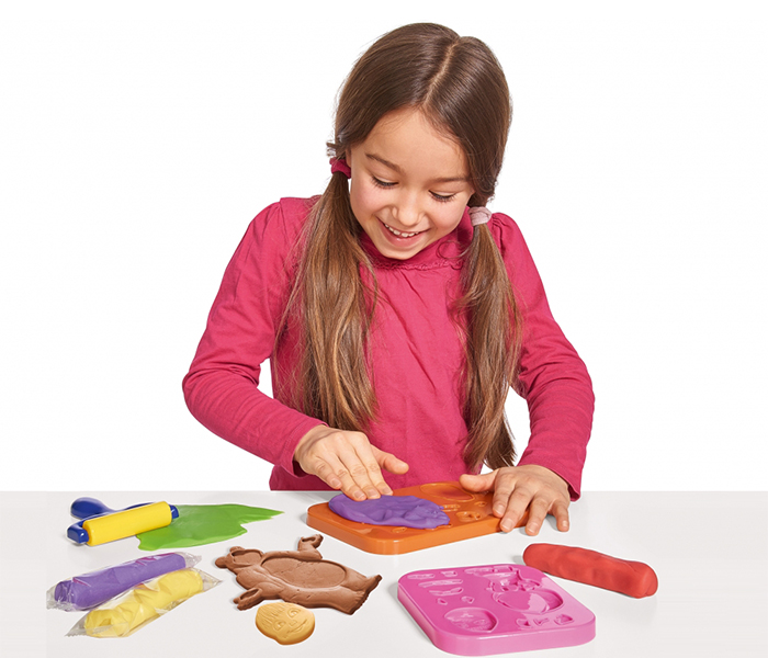 Simba 9302549 Masha Dough Set - Zoom Image 2