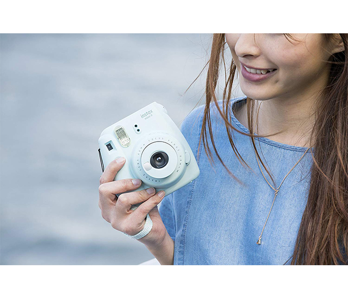 Fujifilm Instax Mini 9 Instant Camera - Ice Blue - Zoom Image 4