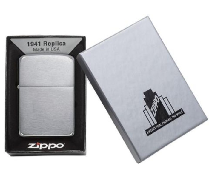 Zippo 1941 Replica Brush Chrome Lighter Silver - Zoom Image 3