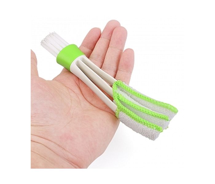 QRC Car AC Window Duster With Soft Brush - Zoom Image 4