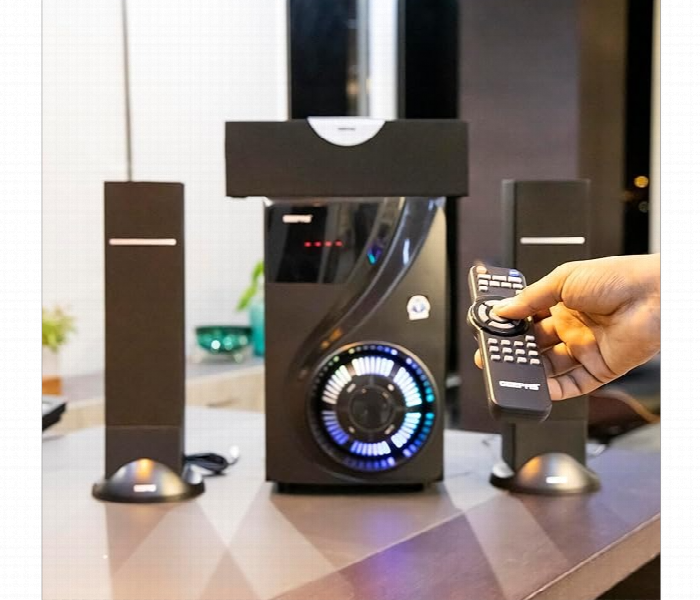 Geepas Gms8522 3.1 Channel Multimedia Speaker With Bluetooth - Black - Zoom Image 2
