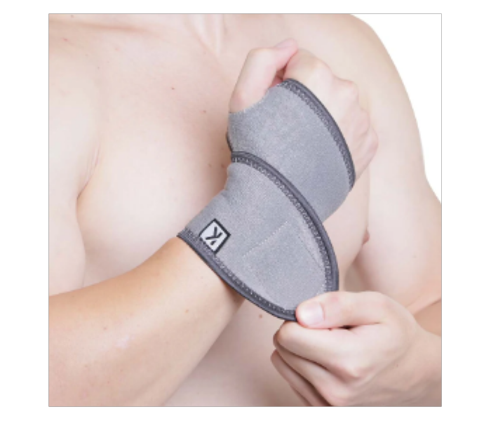 Kedley Pro Light Neoprene Wrist Support for Men and Women - Zoom Image 3