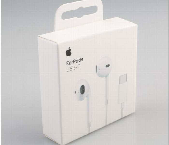 Apple EarPods Wired Earphones with USB to C Connector - Zoom Image