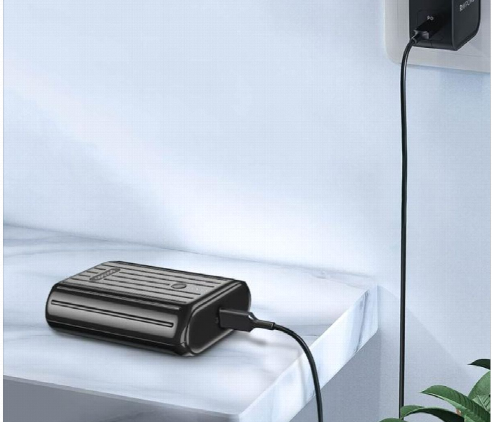 Porodo Ultra Compact Pd And Qc Power Bank 10000Mah Black - Zoom Image 4