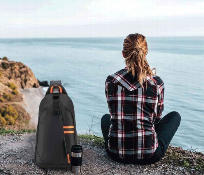 Porodo Gaming Sling Bag 20W Black - Zoom Image 5