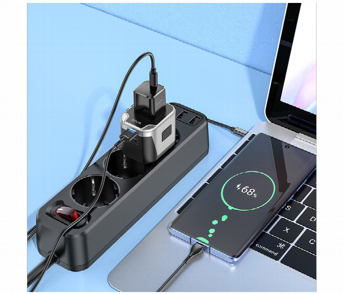 Hoco Level Dual Port Universal Conversion Charger - Zoom Image 7