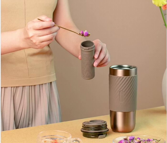 Lepresso Thermal Tumbler With Infusion Filter Gold - Zoom Image 3