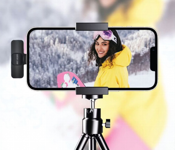Green Lion Solo Wireless Microphone With Adaptive Noise Reduction - Zoom Image 2