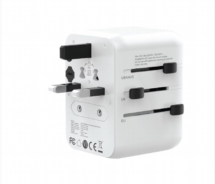 Green Lion 12W Universal Travel Adapter - Zoom Image 2