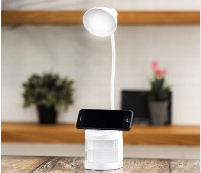 Geepas Gdl53039 Portable And Rechargeable Eye Protective Night Desk Lamp With 12 Hours Working Time - Zoom Image 7
