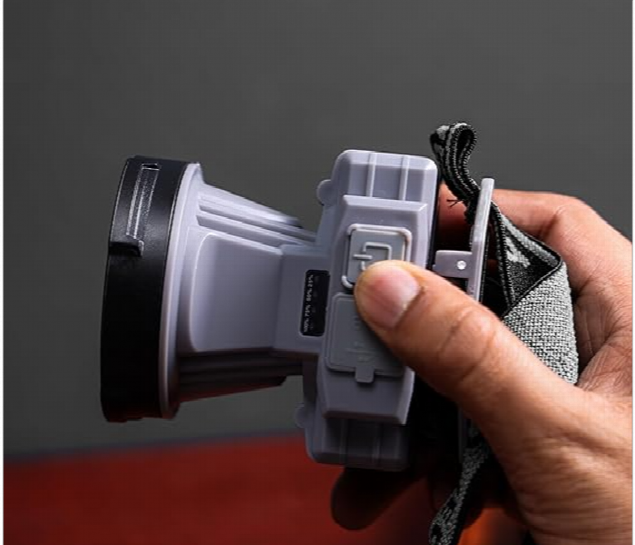 Geepas Ghl51094 Rechargeable Led Headlamp 3W With Strong And Low Light - Zoom Image 4