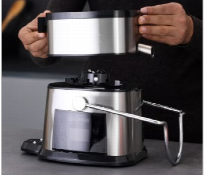 Geepas Gje46023 Stainless Steel Digital Juice Extractor 1L 800W  Powerful Motor With 5 Speed Setting - Zoom Image 5