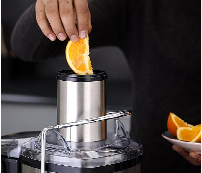 Geepas Gje46023 Stainless Steel Digital Juice Extractor 1L 800W  Powerful Motor With 5 Speed Setting - Zoom Image 2