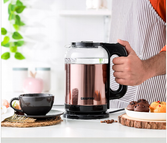 Geepas Gk38063 Electric Glass Kettle 1.7L 1500W With 360 Degree Rotation Base And Automatic Shut Off Function - Zoom Image 6
