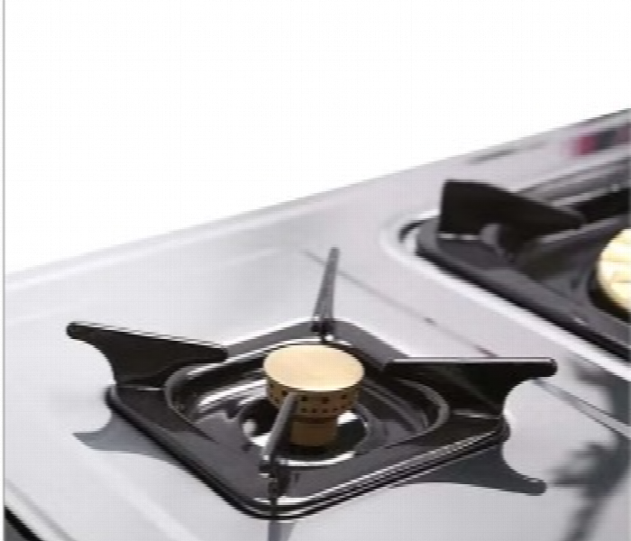 Geepas Gk74Bs Stainless Steel Gas Stove With 3 Burners - Zoom Image 4