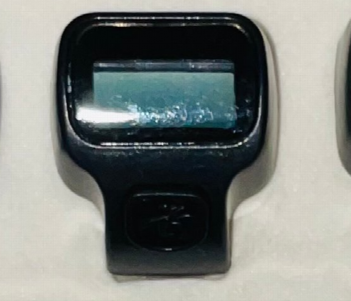 Digital Finger Counter One Piece Lcd Display Two Button Black - Zoom Image 1