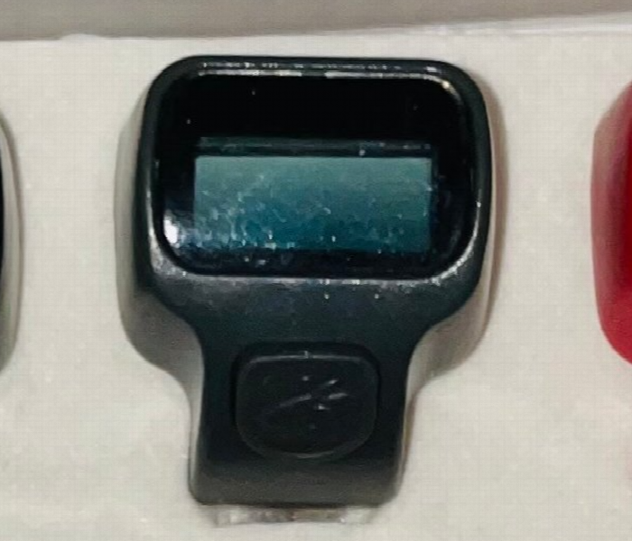 Digital Finger Counter One Piece Lcd Display Two Button Gray - Zoom Image 1