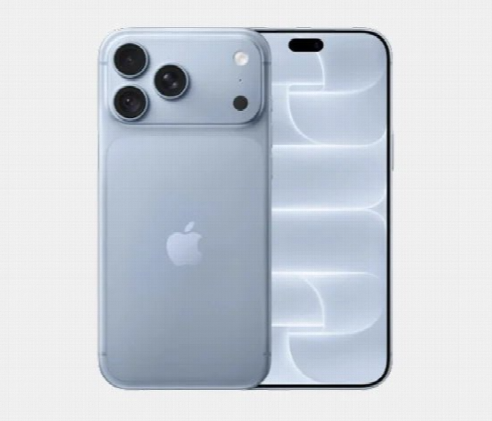 Apple Iphone 18 Pro Max 2Tb Glacier With Screen Protector And Case - Zoom Image 2