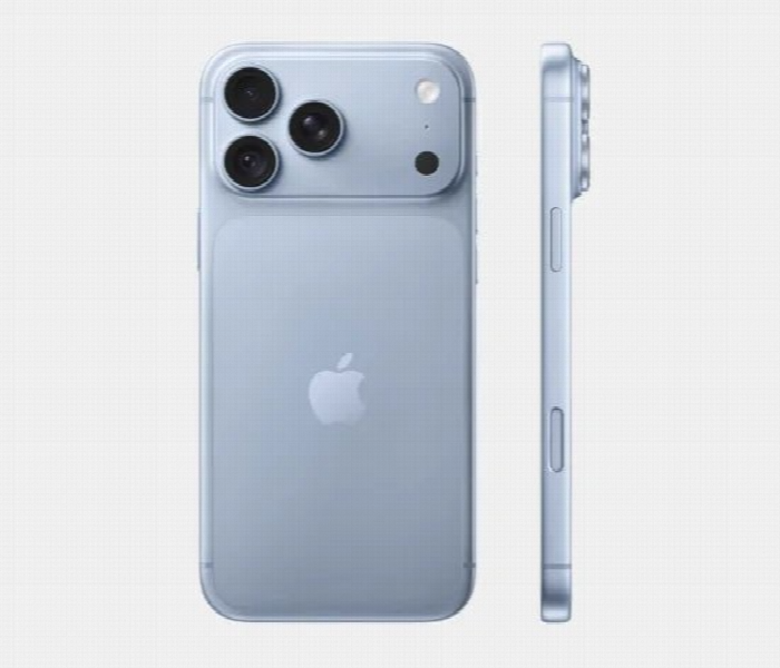 Apple Iphone 18 Pro 2Tb Glacier With Screen Protector And Case - Zoom Image 3